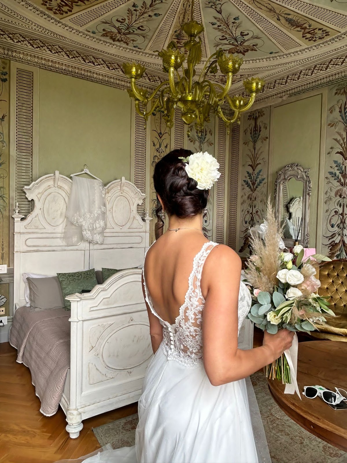 Sposa acconciatura elegante